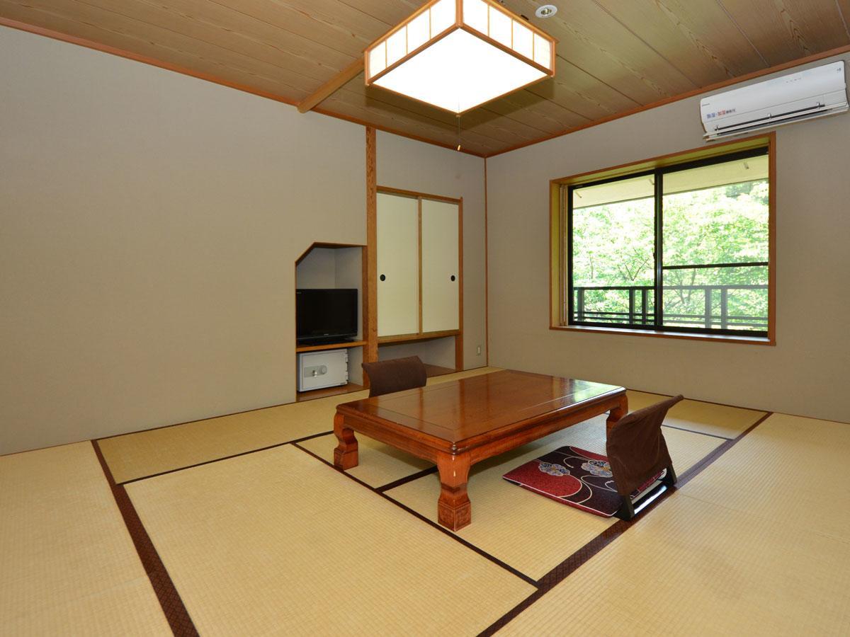 Kurikarajyuku Hotel Tsubata Esterno foto